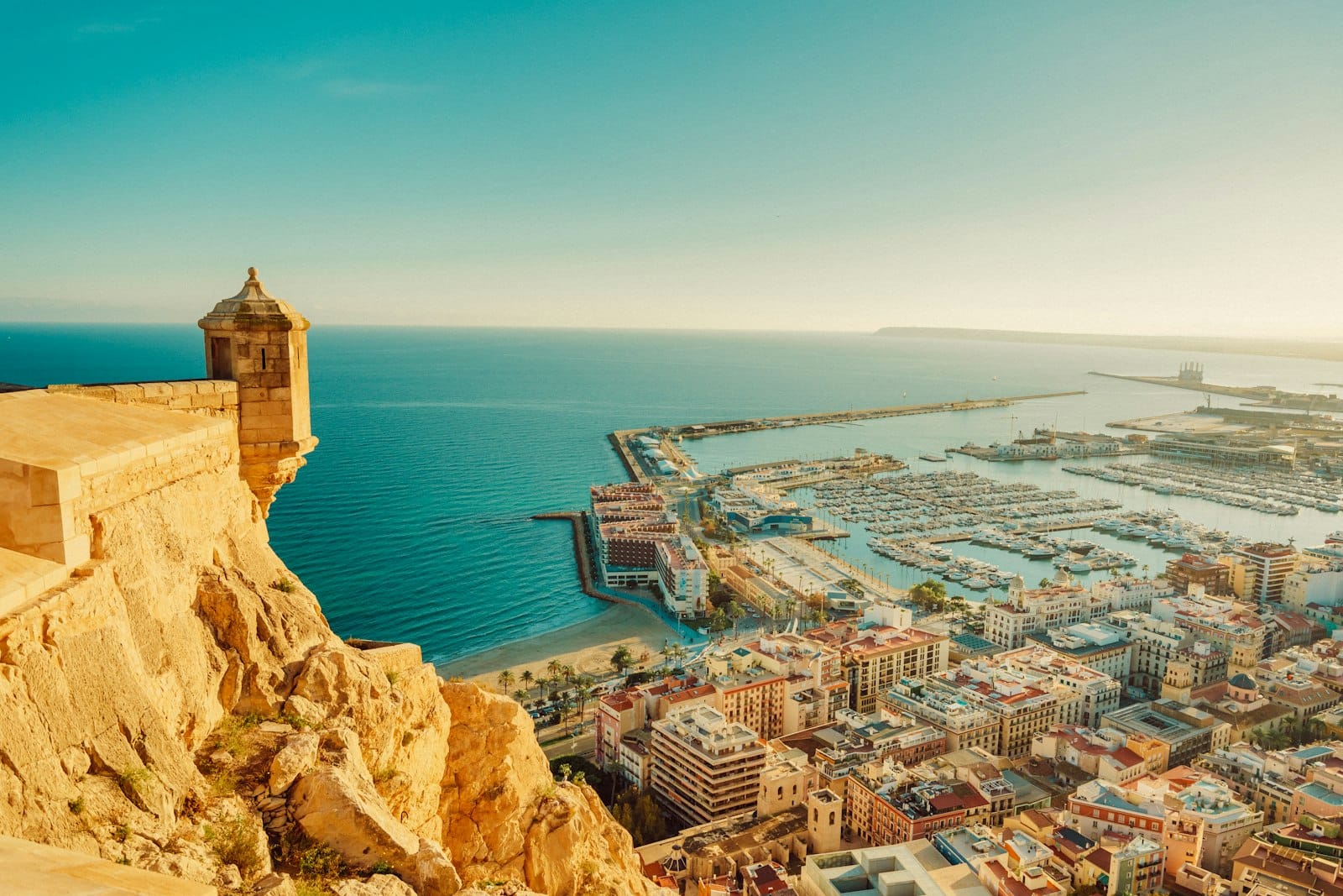 Urlaubsfotografie in Alicante: Ideen und die besten Strände